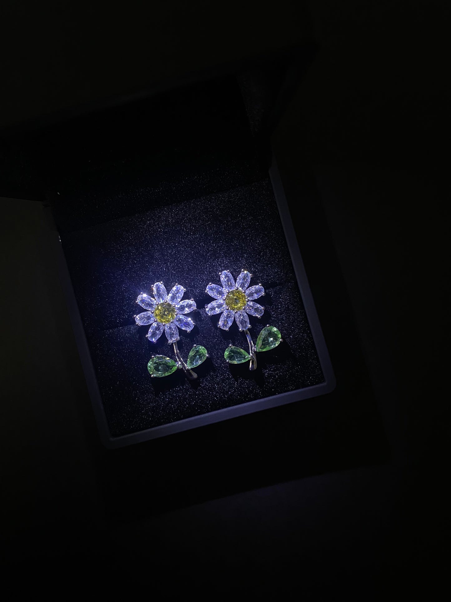 Daisy Earrings