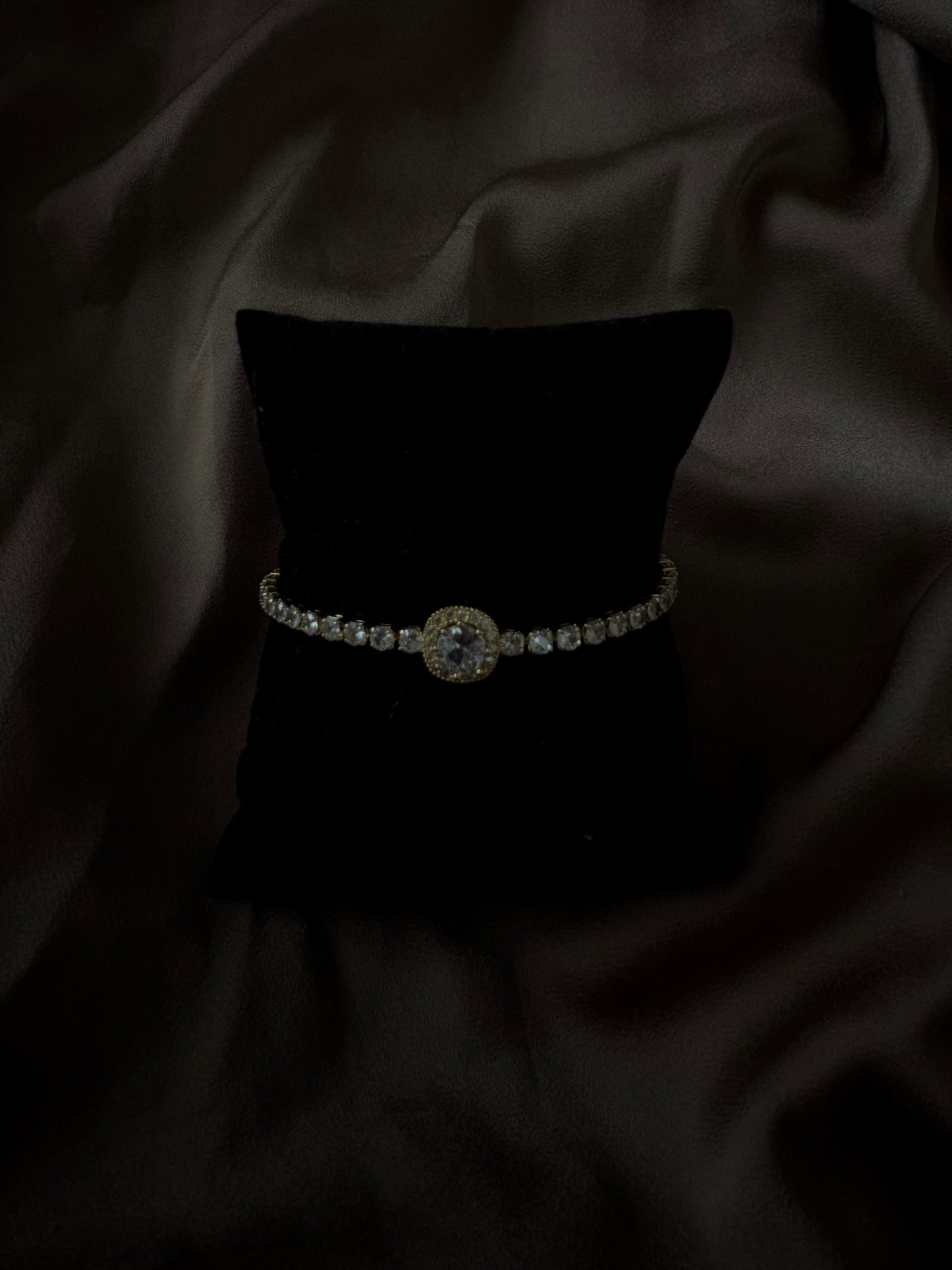 Lumine Bracelet Gold